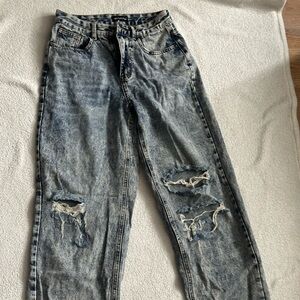 PrettyLittleThing Light Blue Distressed Jeans